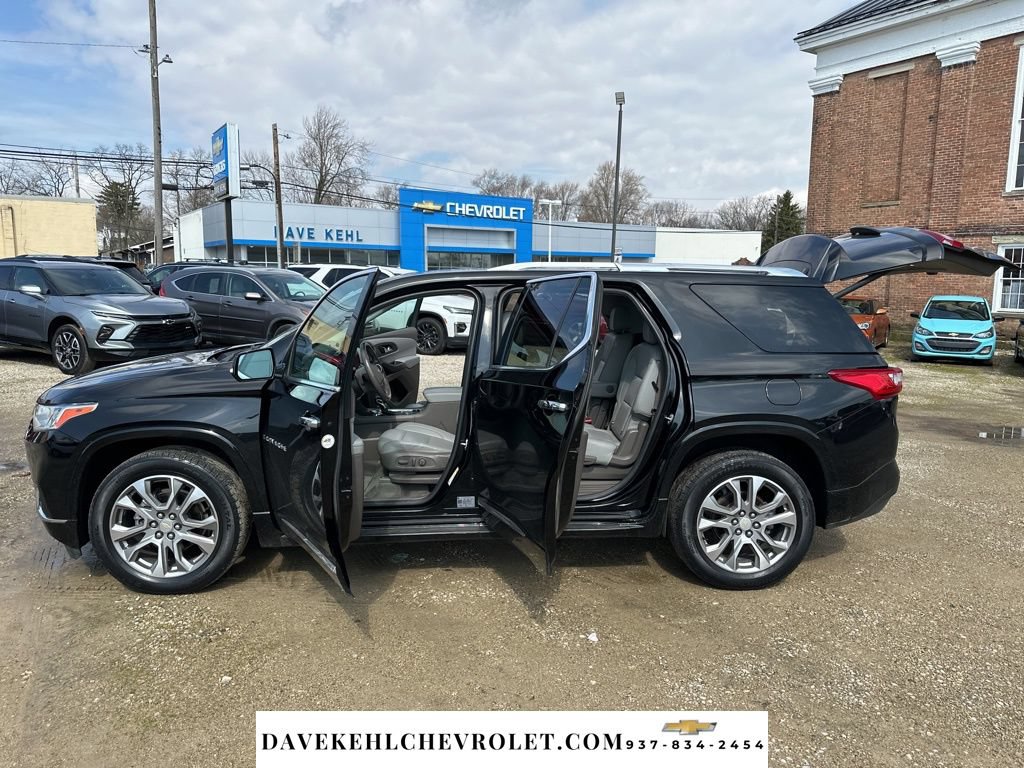 Used 2021 Chevrolet Traverse Premier AWD/4WD image 30
