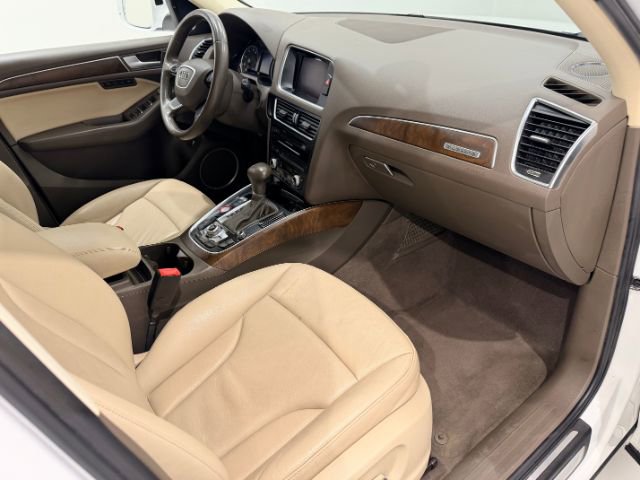 Used 2015 Audi Q5 2.0T Premium Plus w/ Technology Package AWD/4WD image 34
