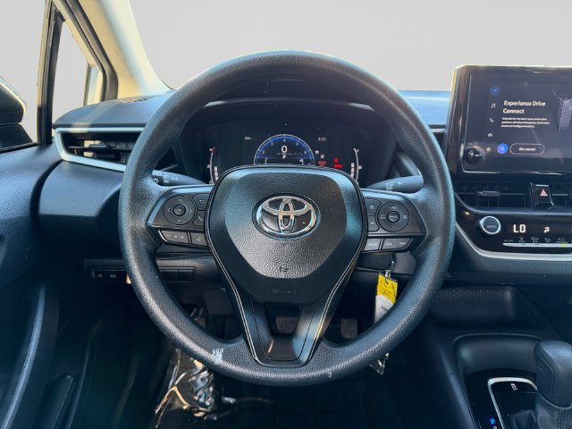 Used 2026 Toyota Corolla LE FWD image 11