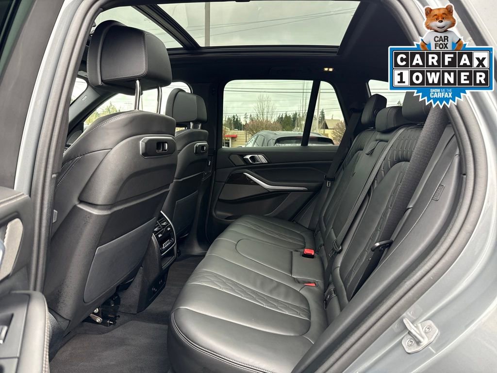 Used 2025 BMW X5 xDrive50e image 28