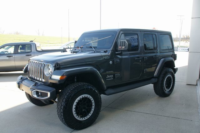 Used 2018 Jeep Wrangler Unlimited Sahara image 5