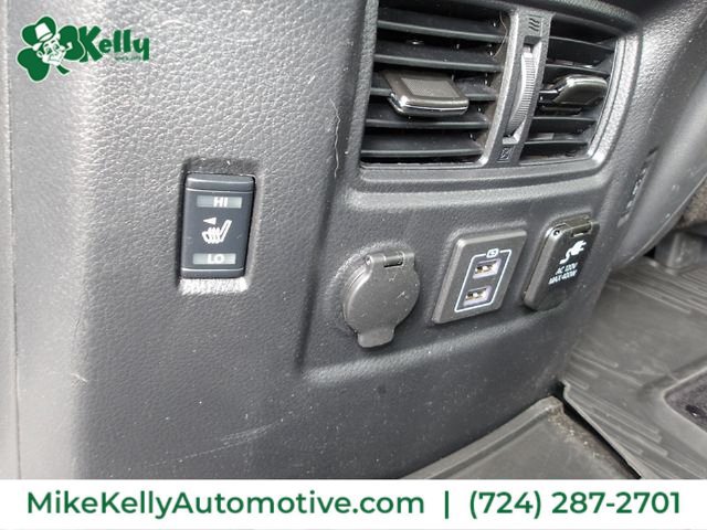 Used 2024 Nissan Titan Platinum Reserve w/ Moonroof Package AWD/4WD image 21