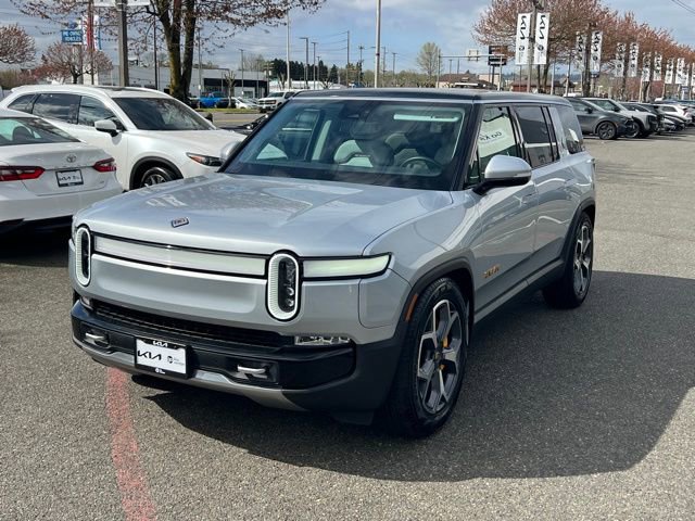 Used 2023 Rivian R1S Adventure image 3