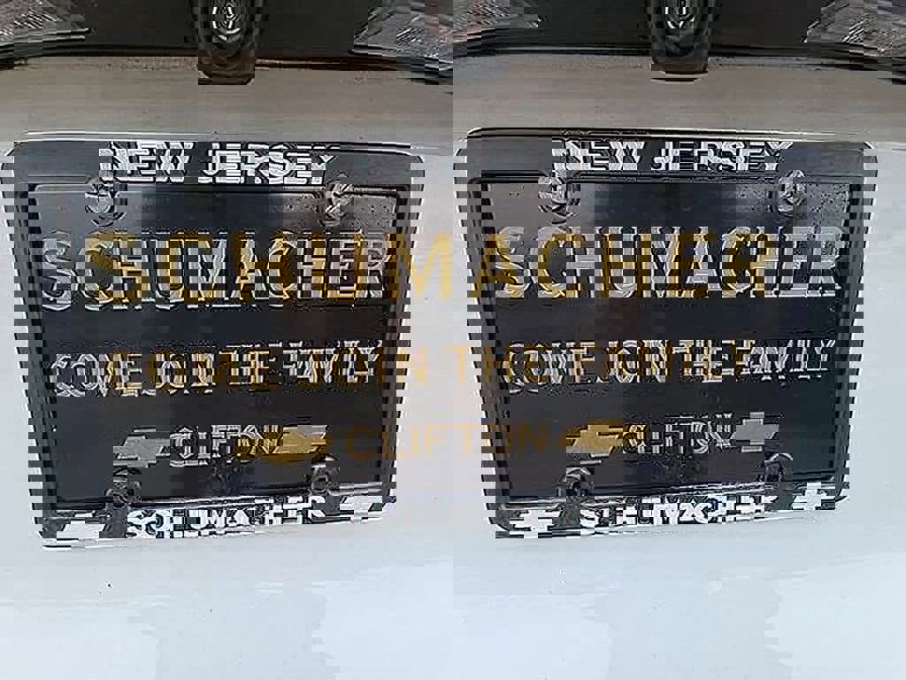 Used 2023 Chevrolet Traverse LT image 62