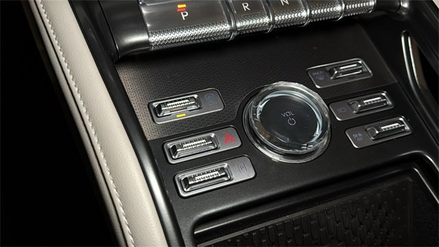 New 2026 Lincoln Nautilus Premier w/ Equipment Group 102A image 28