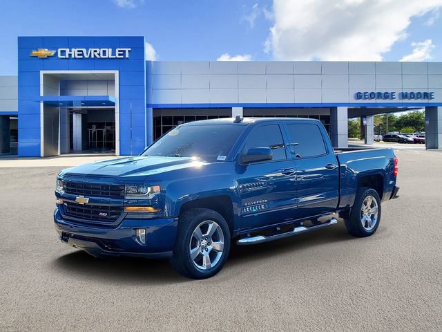 Used 2018 Chevrolet Silverado 1500 LT w/ All Star Edition image 2