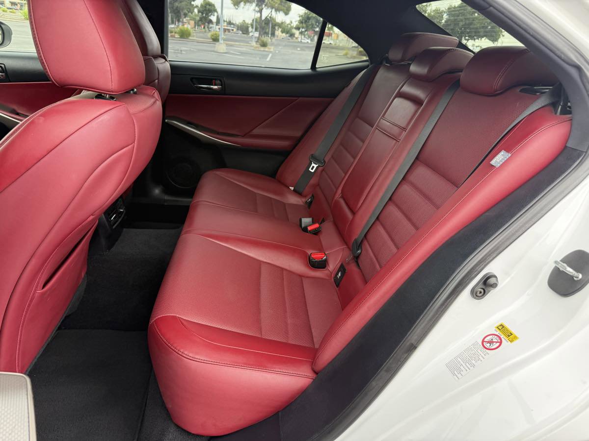 Used 2016 Lexus IS 200t w/ F Sport Package RWD image 22