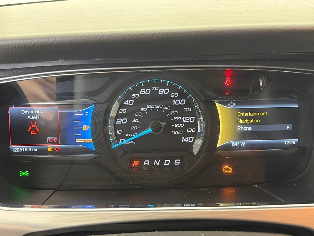 Used 2014 Ford Taurus SEL w/ Equipment Group 201A AWD/4WD image 15