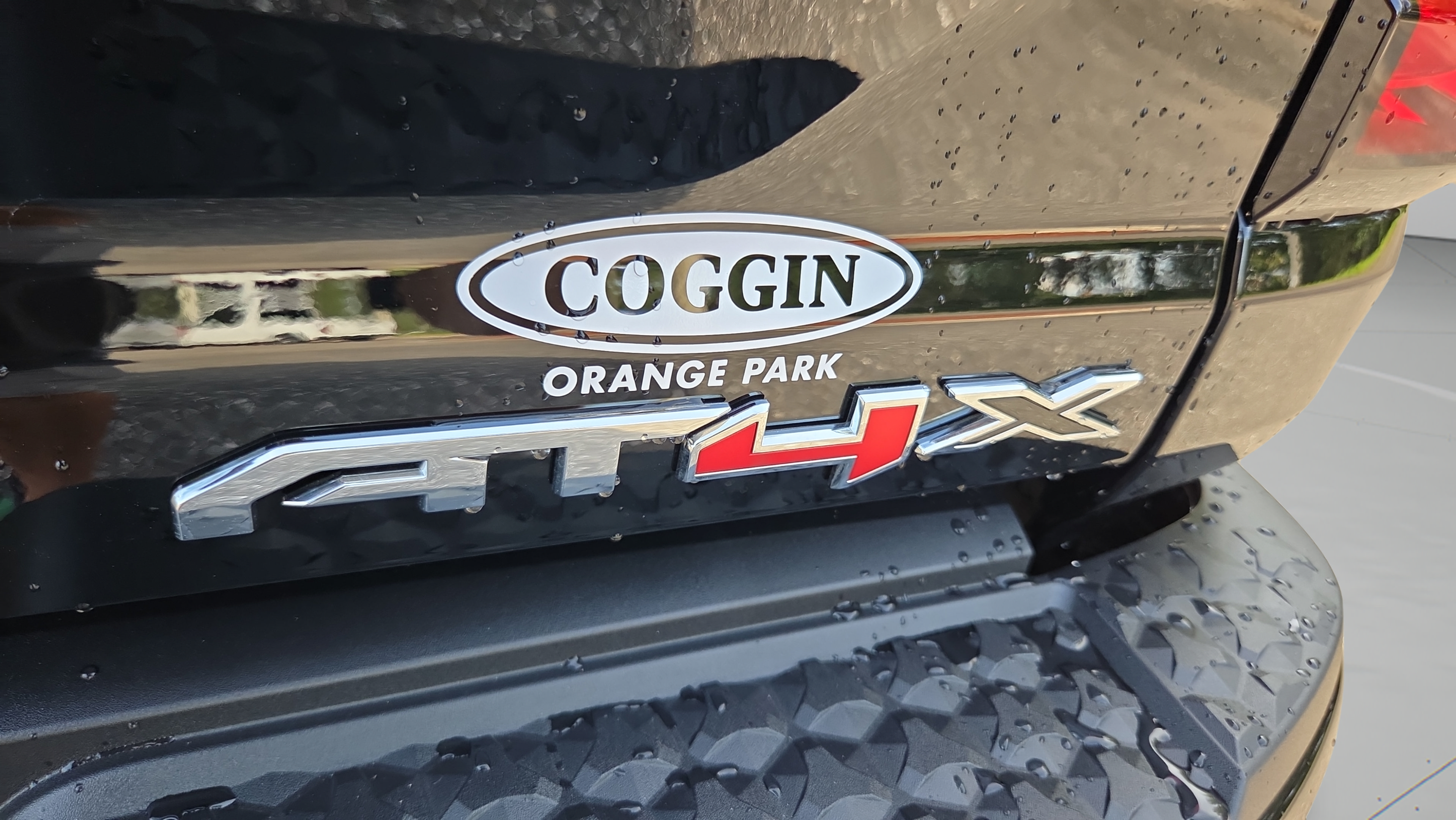 Used 2026 GMC Canyon AT4X AWD/4WD image 35