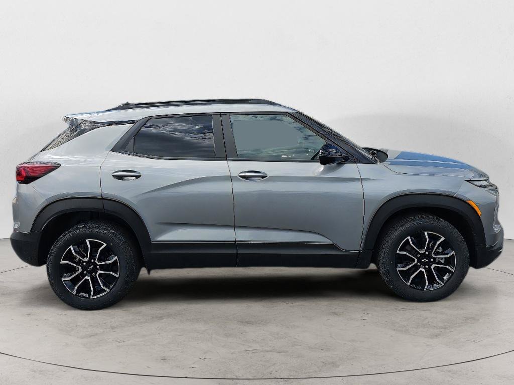 New 2026 Chevrolet TrailBlazer ACTIV w/ Convenience Package AWD/4WD image 2
