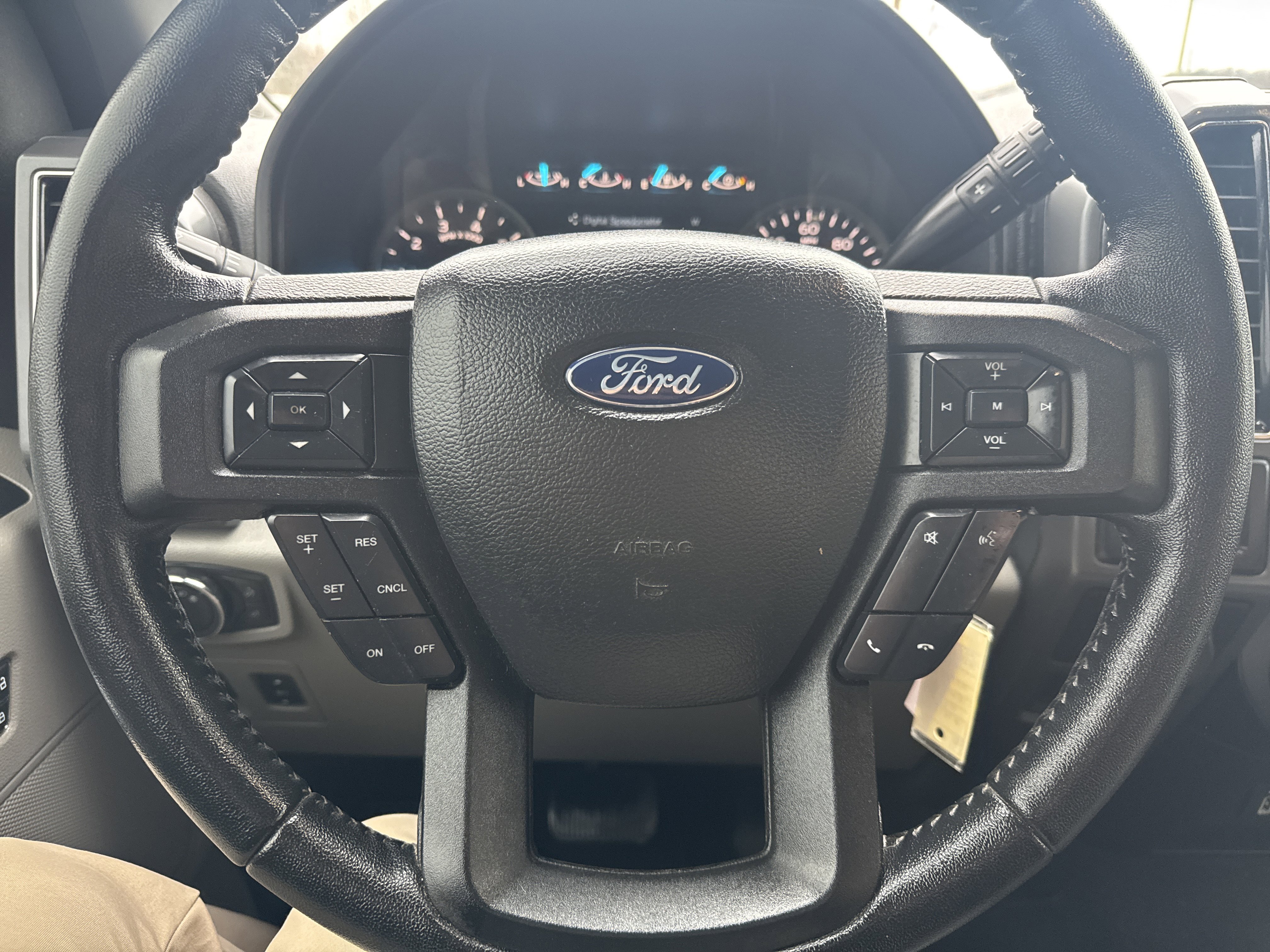 Used 2020 Ford F150 XLT w/ Equipment Group 302A Luxury image 17