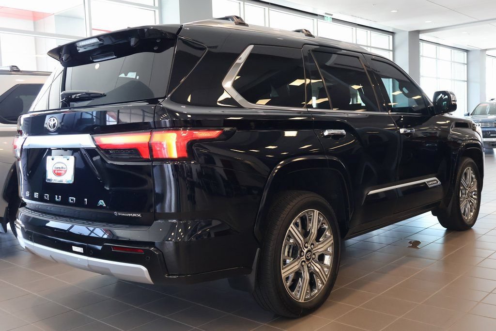 Used 2026 Toyota Sequoia Capstone AWD/4WD image 4