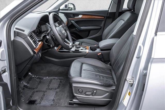Used 2023 Audi Q5 2.0T Premium Plus w/ Premium Plus Package image 12