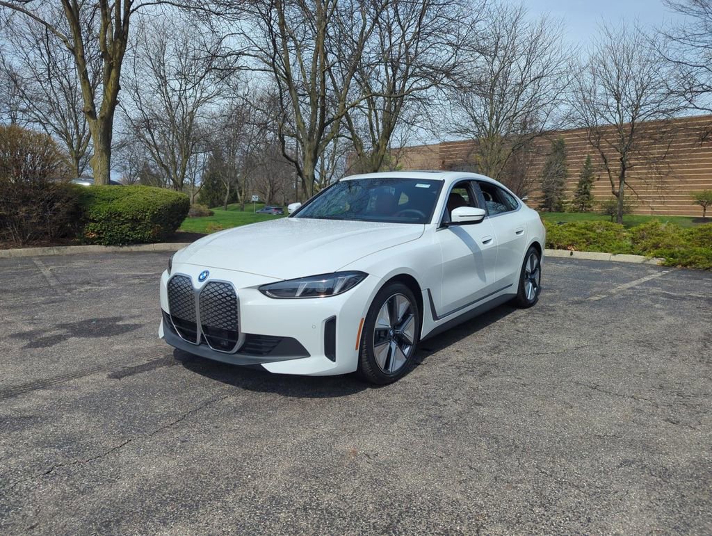 New 2025 BMW i4 xDrive40i w/ Premium Package image 3