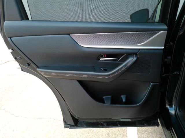 Used 2025 MAZDA CX-70 3.3 Turbo w/ Preferred Package image 16