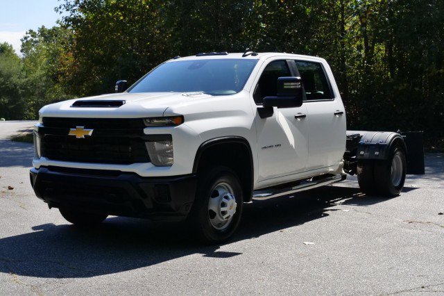 Used 2024 Chevrolet Silverado 3500 W/T w/ WT Fleet Convenience Package image 6