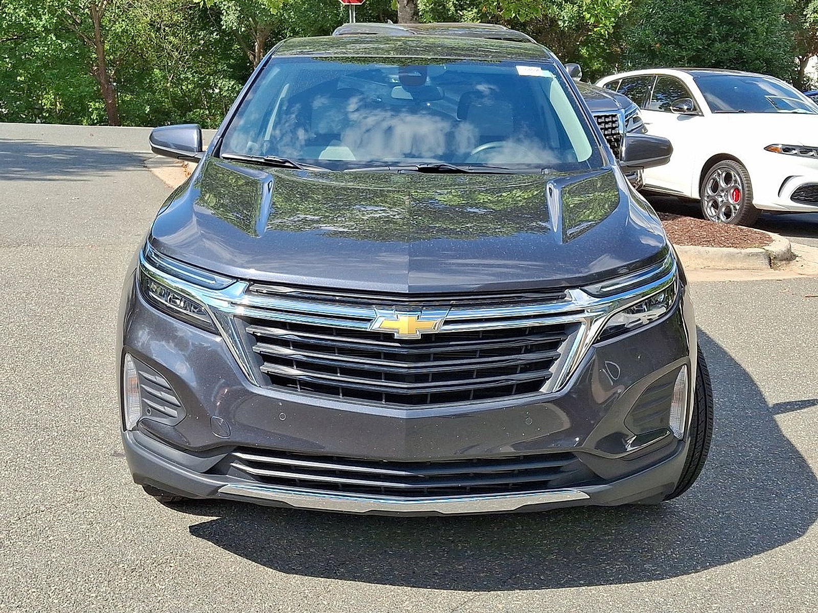 Used 2022 Chevrolet Equinox LT image 29