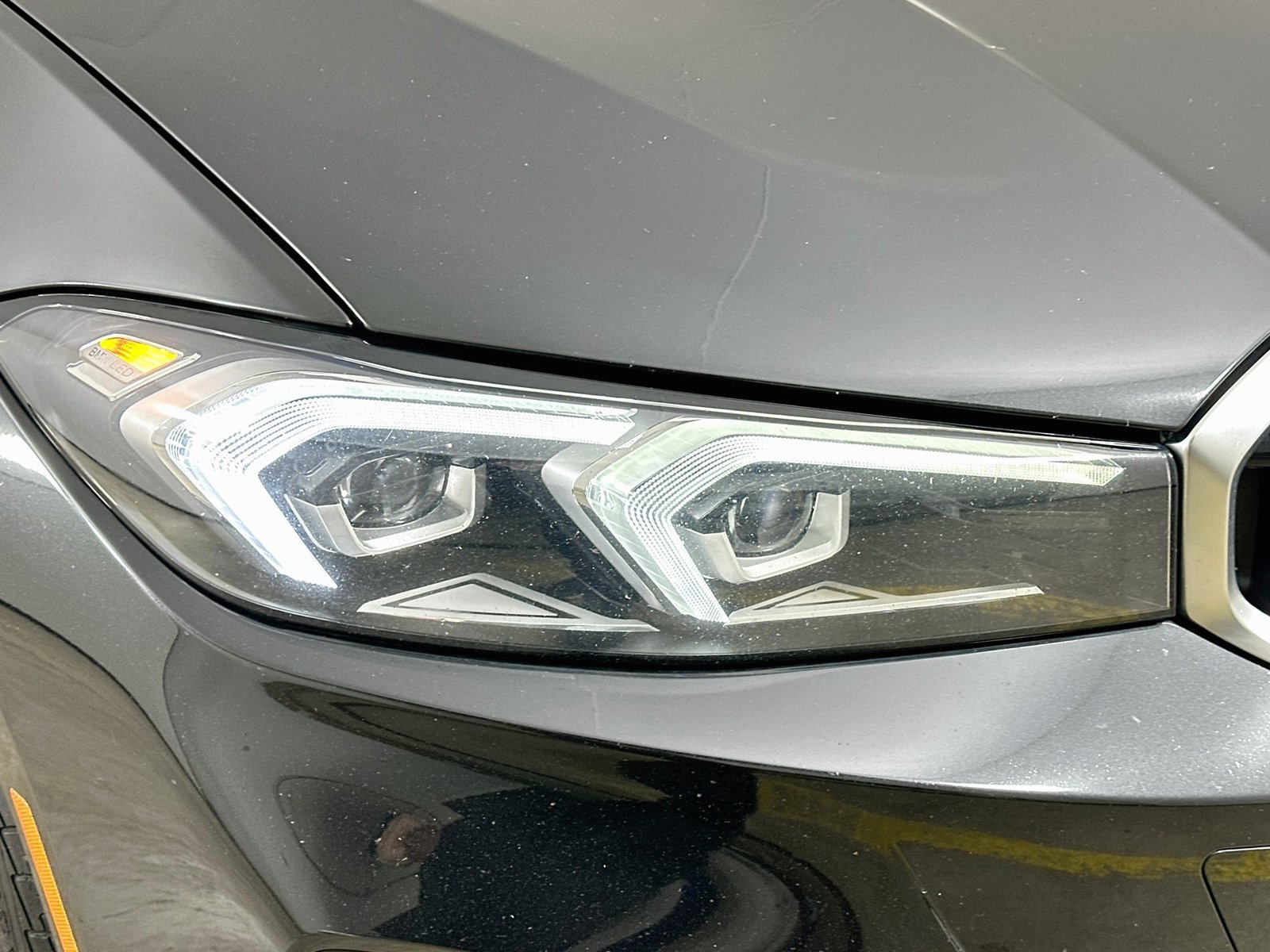 Used 2023 BMW 330e xDrive w/ Premium Package AWD/4WD image 10