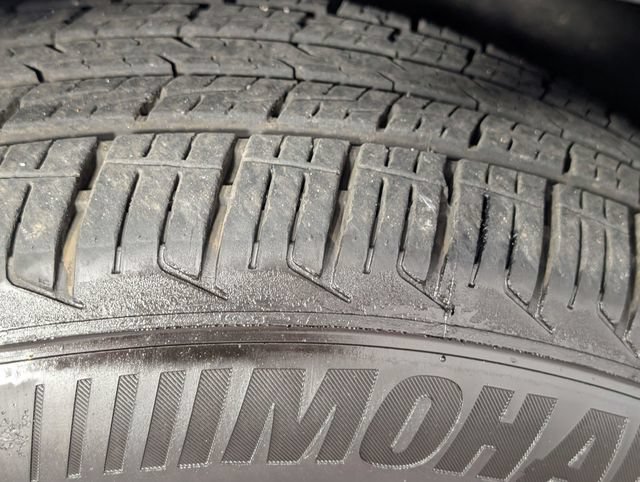 Used 2022 Chrysler Pacifica Touring-L FWD image 9