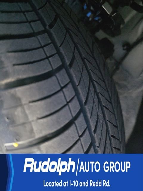 Used 2025 Kia Sportage EX image 10