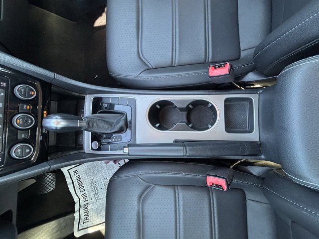 Used 2021 Volkswagen Passat 2.0T SE image 20