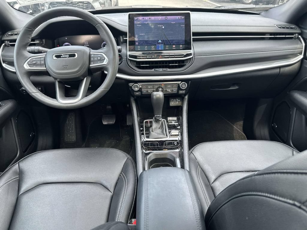 Used 2024 Jeep Compass Limited w/ High Altitude Package AWD/4WD image 13