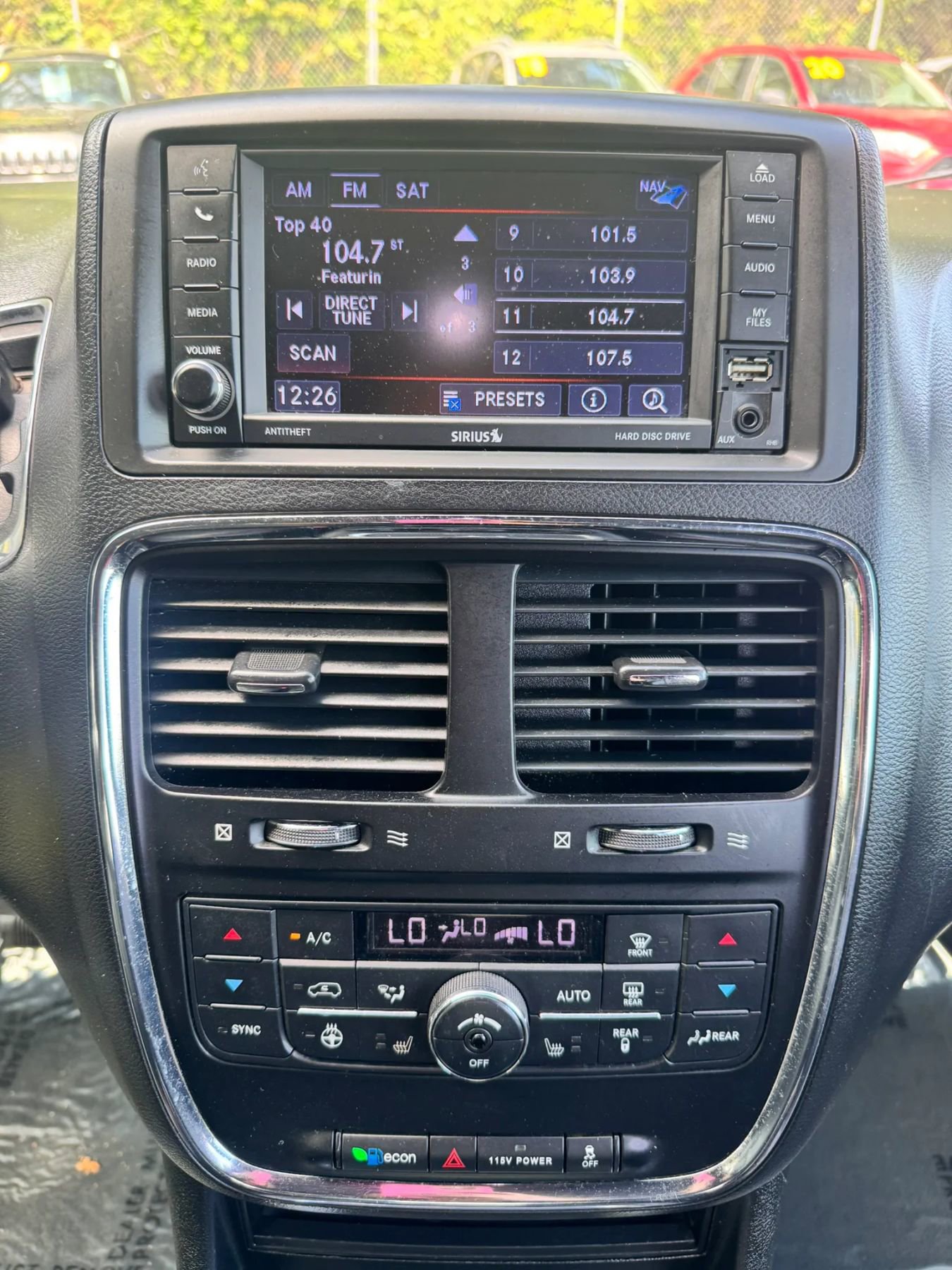 Used 2018 Dodge Grand Caravan GT FWD image 21