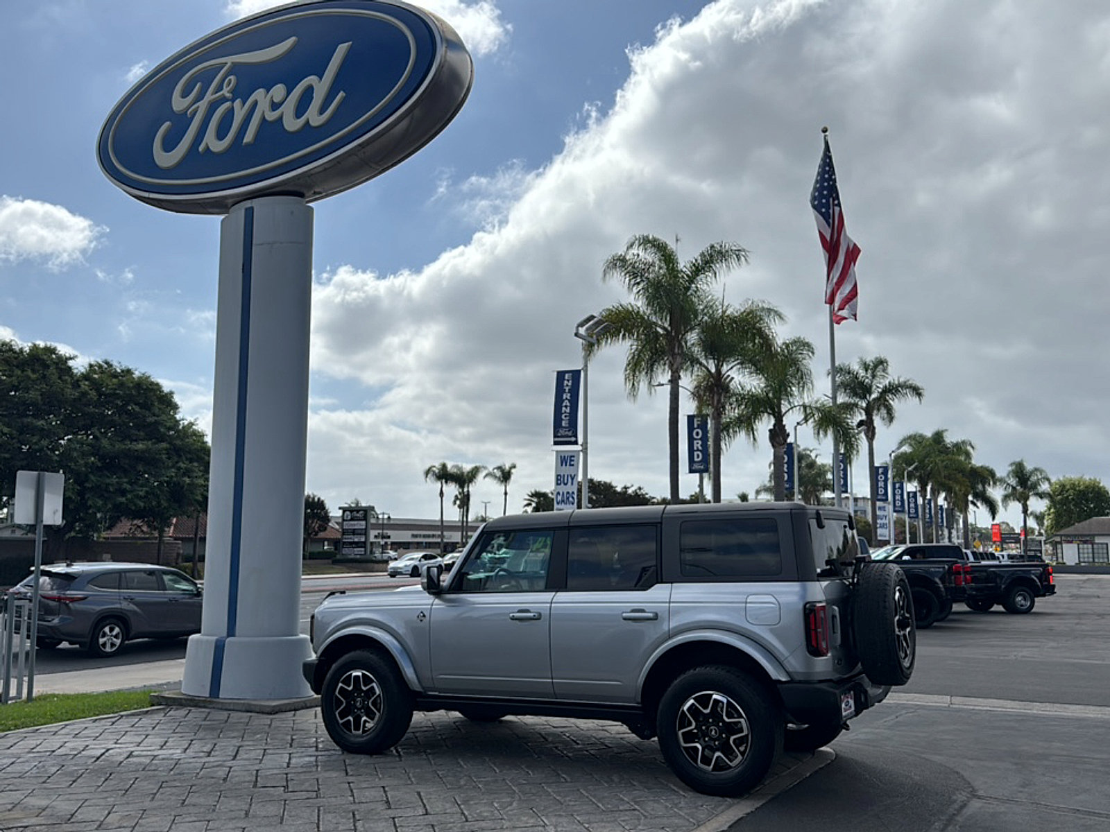 Used 2024 Ford Bronco Outer Banks AWD/4WD image 22