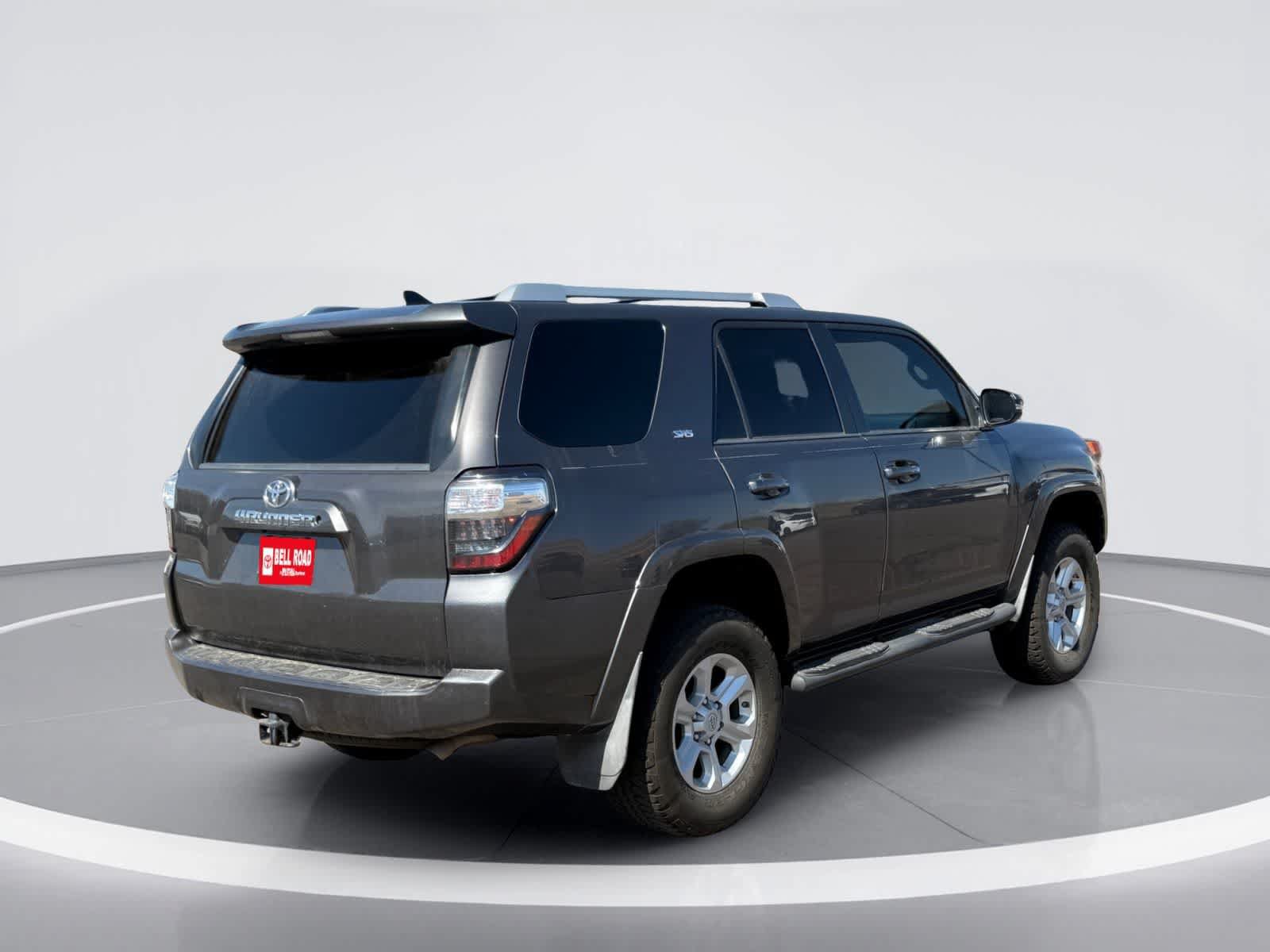 Used 2018 Toyota 4Runner SR5 Premium AWD/4WD image 4