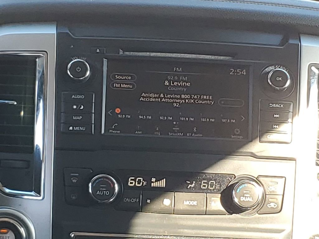 Used 2019 Nissan Titan SL w/ Chrome Package image 27