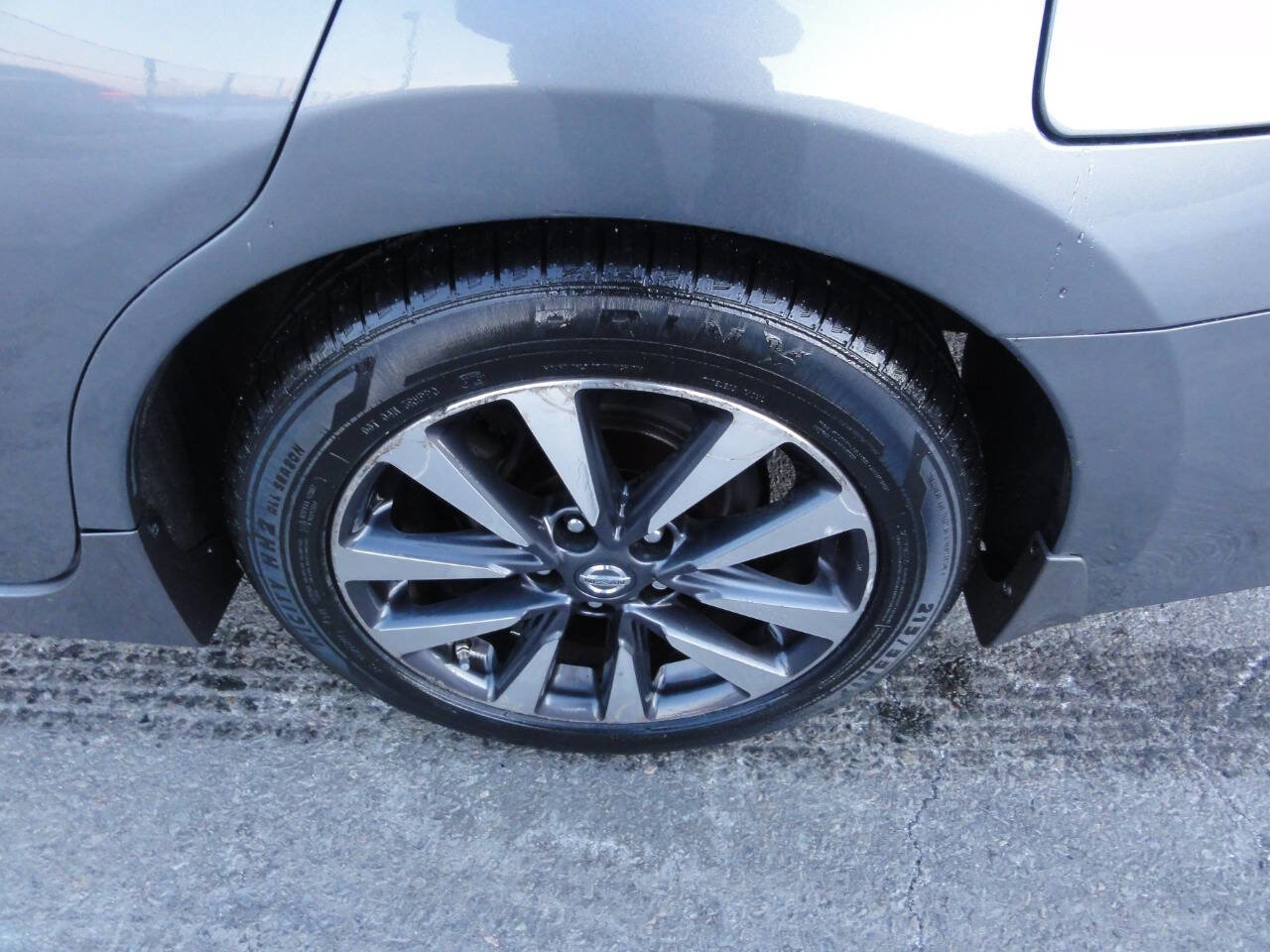 Used 2016 Nissan Altima 2.5 SV image 14