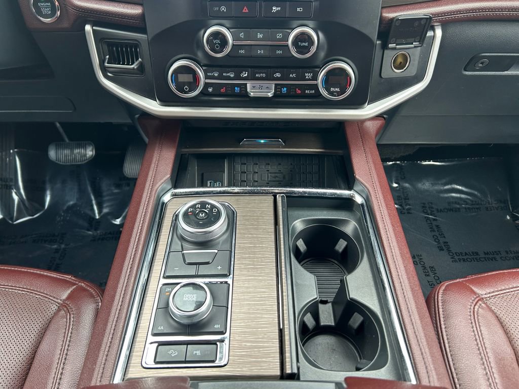 Used 2024 Ford Expedition Max Limited image 12