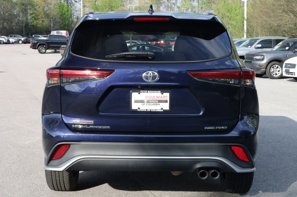 Used 2023 Toyota Highlander XSE image 5