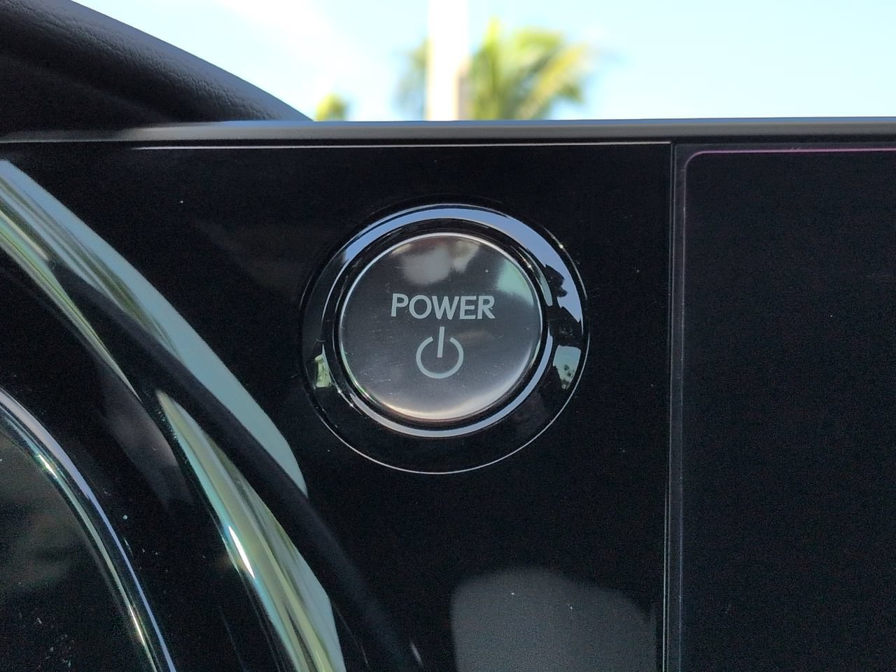 Used 2025 Lexus TX 500h AWD w/ Technology Package image 30