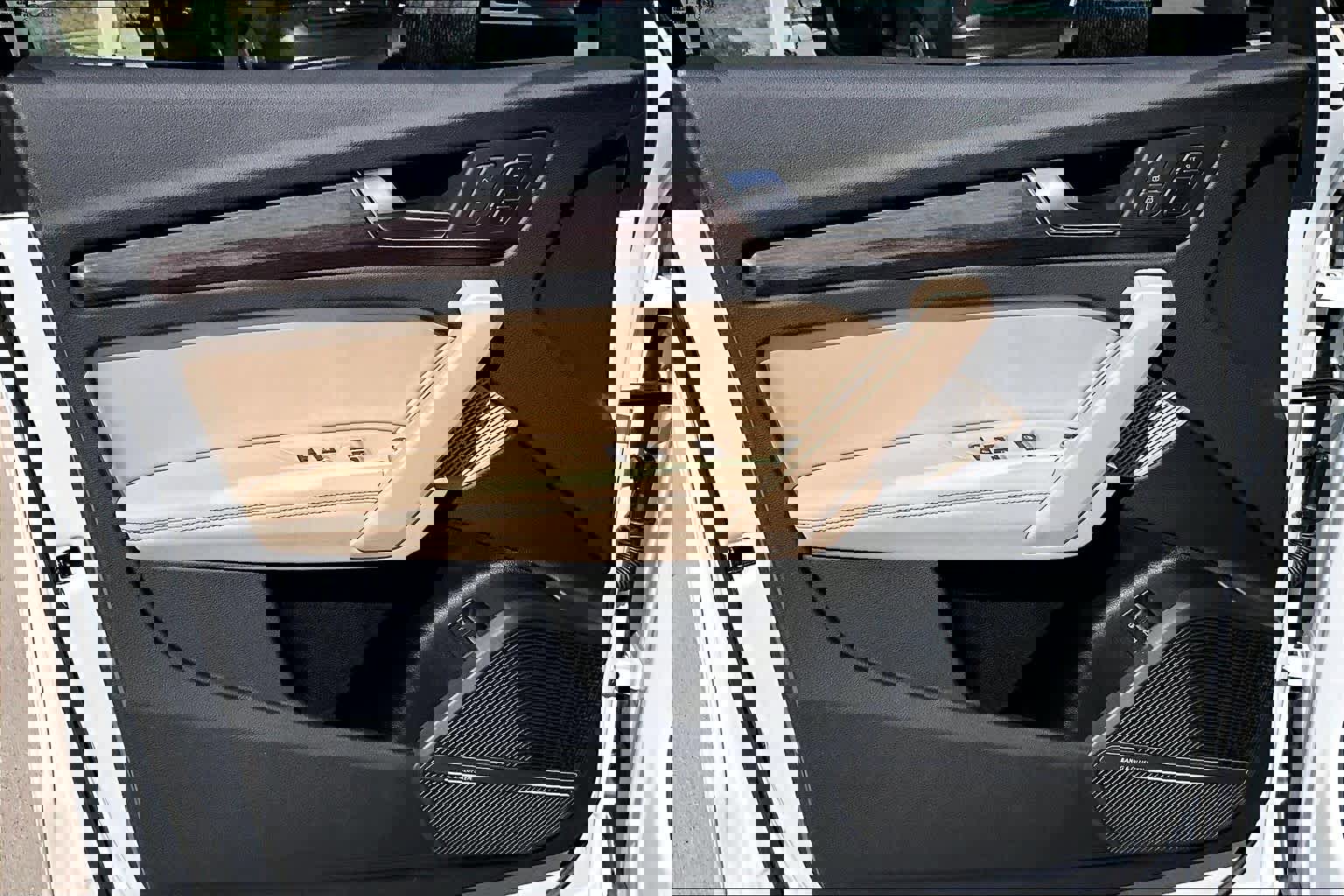 Used 2023 Audi Q5 e Prestige image 22