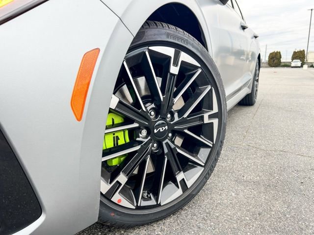 New 2026 Kia K5 GT image 2