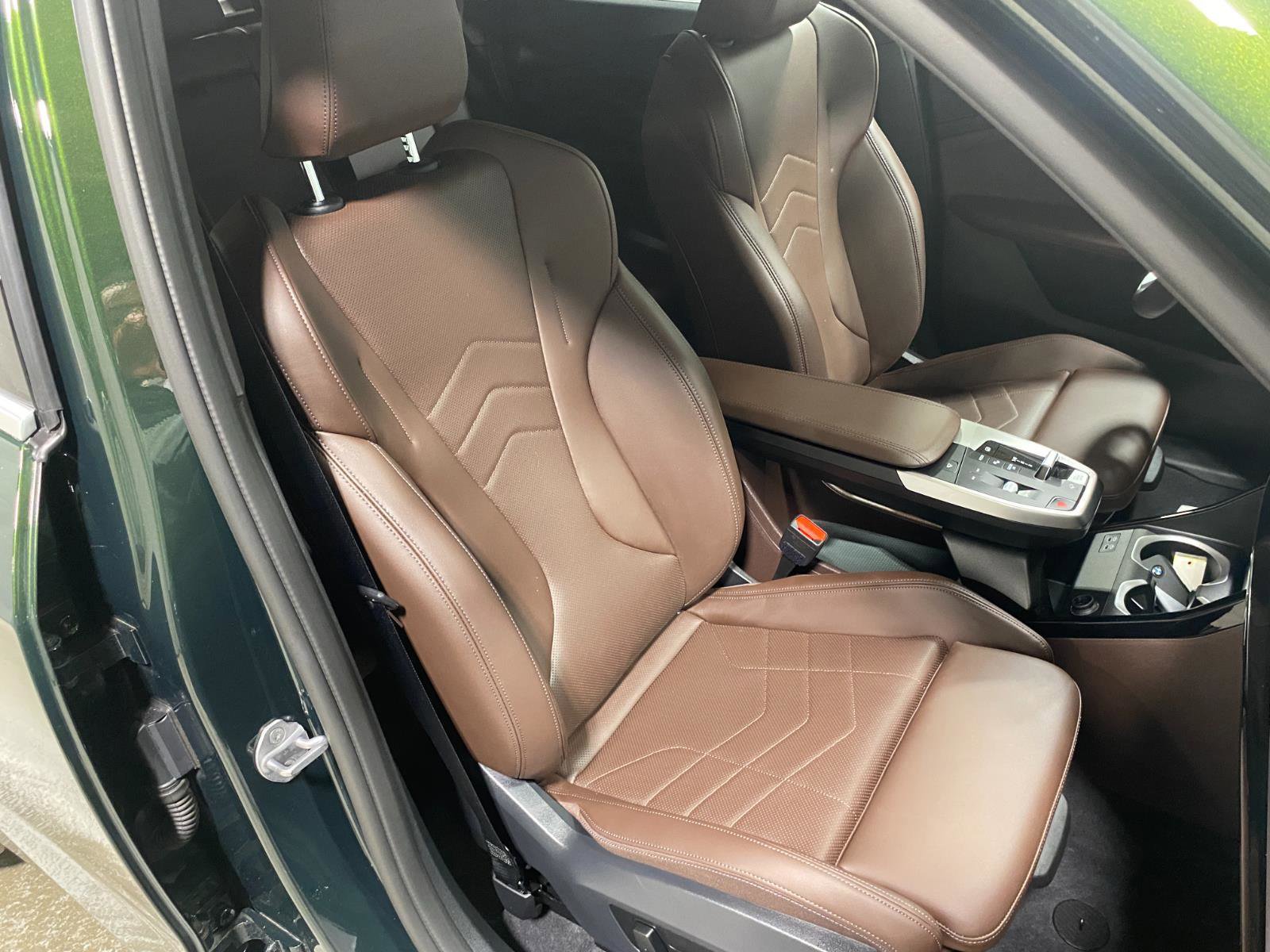 Certified 2025 BMW X1 xDrive28i w/ Technology Package image 15