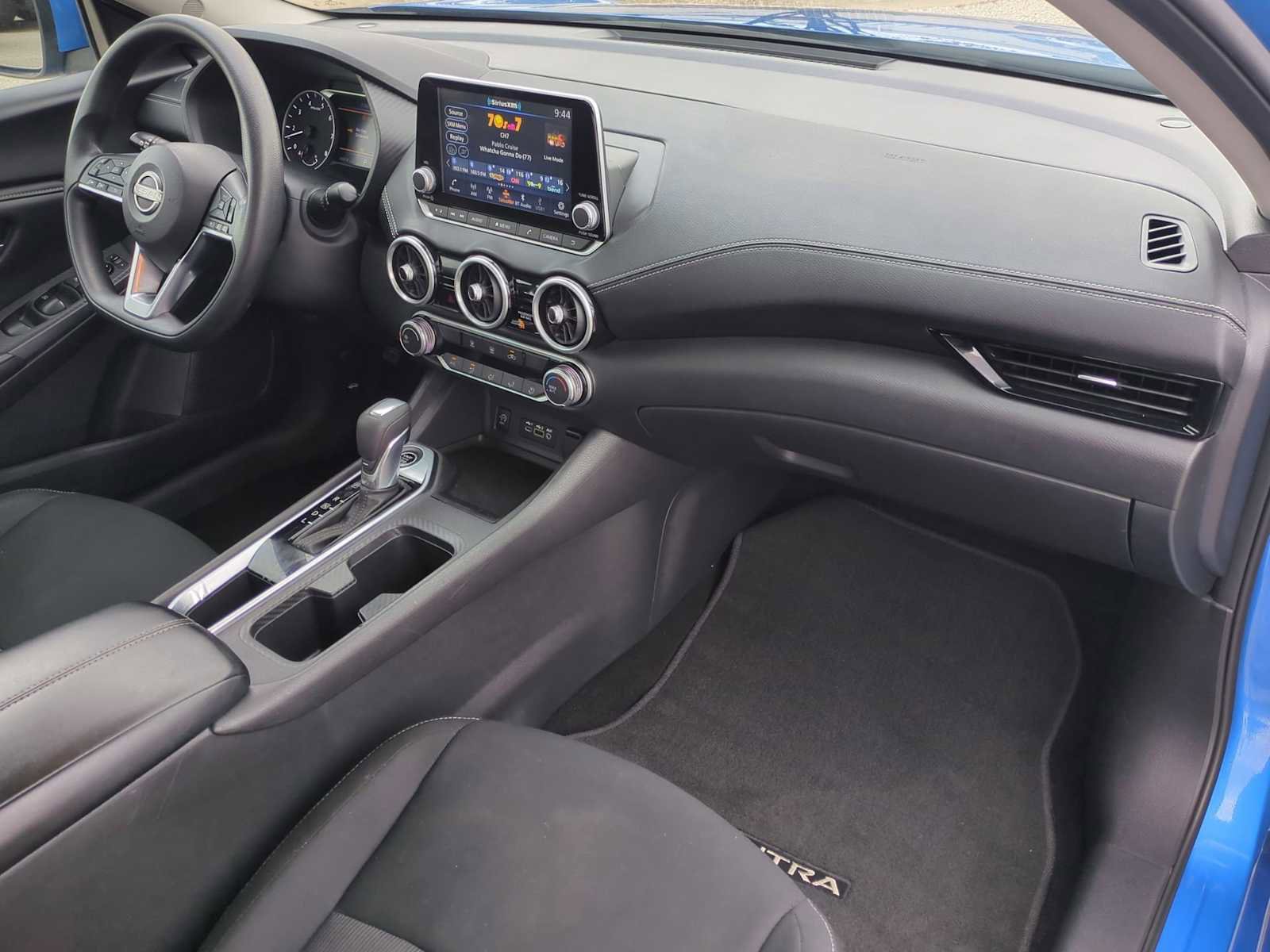 Used 2024 Nissan Sentra SV FWD image 27