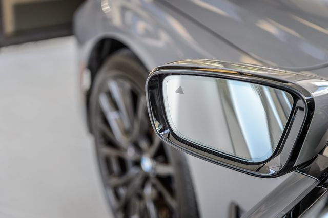 Used 2022 BMW 740i w/ M Sport Package RWD image 47