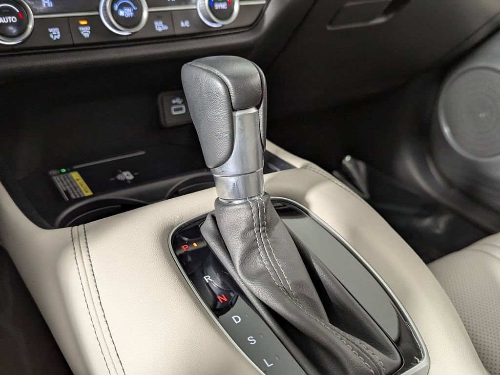 Used 2024 Honda HR-V EX-L image 35