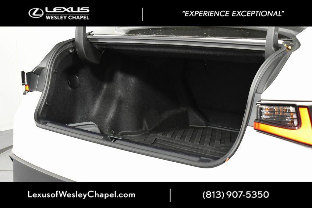 Used 2025 Lexus IS 300 w/ Comfort Package RWD image 17