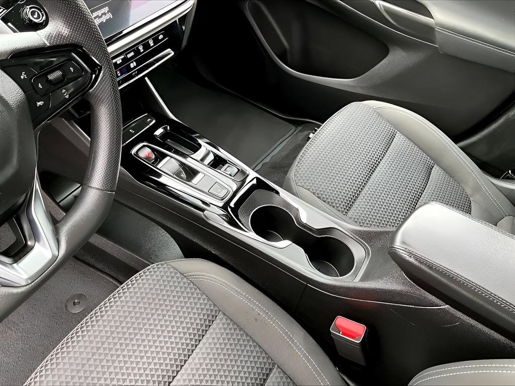 Certified 2023 Chevrolet Bolt EUV LT w/ Driver Confidence Package image 21