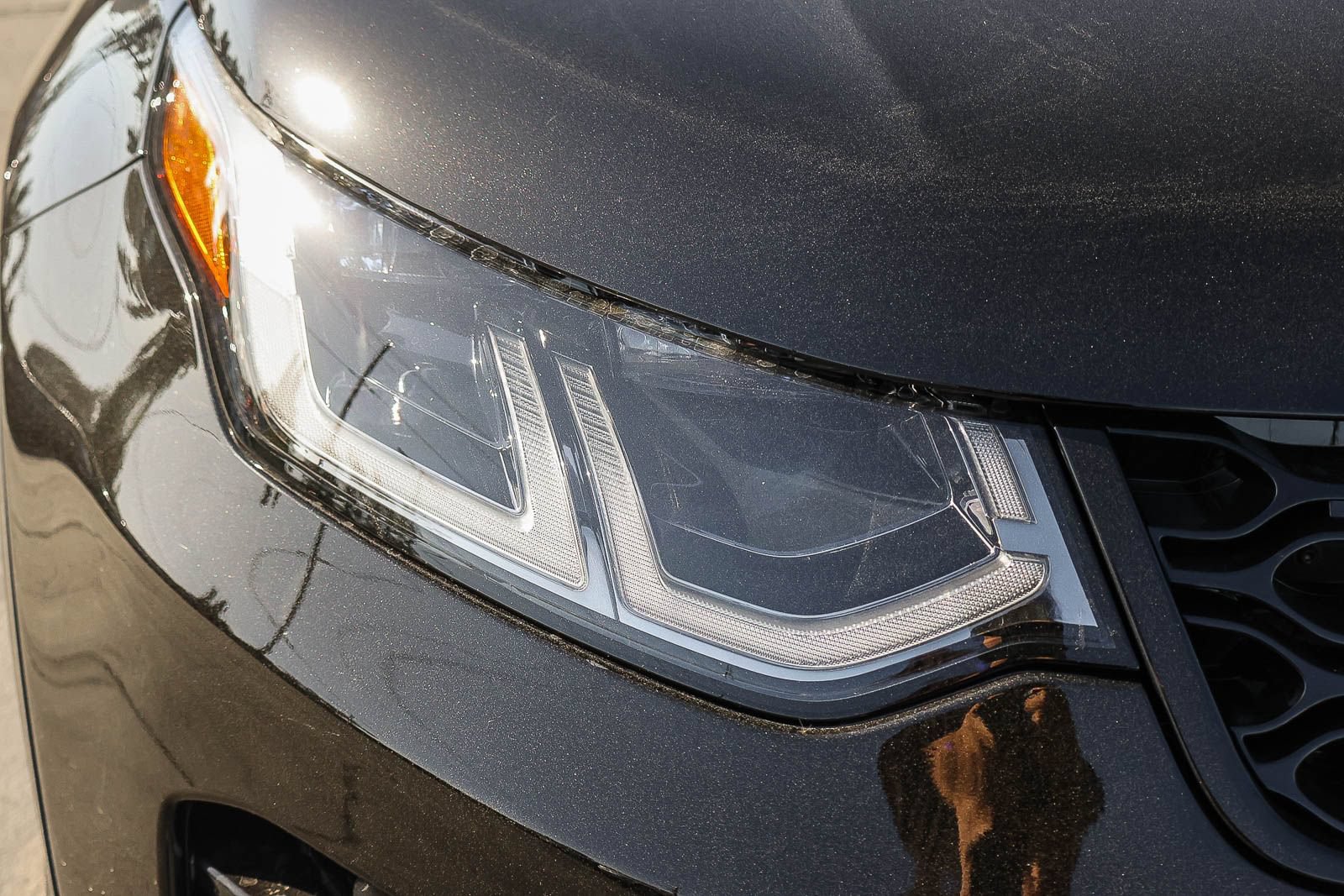 New 2026 Land Rover Discovery Sport Landmark AWD/4WD image 15