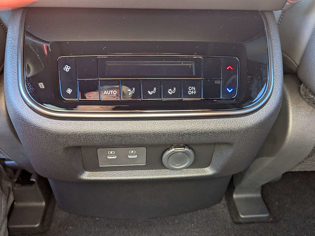 New 2026 Nissan Armada NISMO AWD/4WD image 18