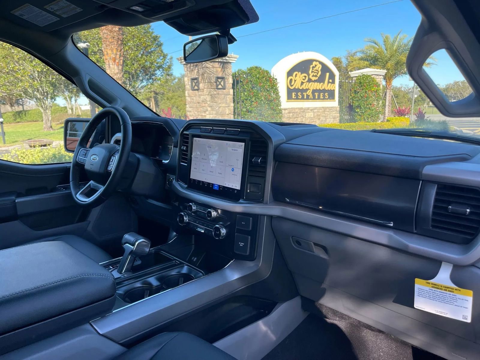 Used 2023 Ford F150 Lightning XLT AWD/4WD image 5