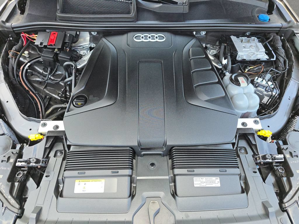 Used 2023 Audi Q7 2.0T Premium Plus w/ Premium Plus Package AWD/4WD image 34