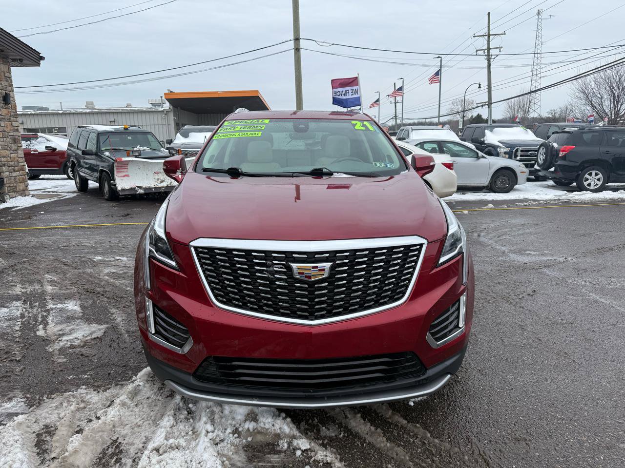 Used 2021 Cadillac XT5 Premium Luxury FWD image 2
