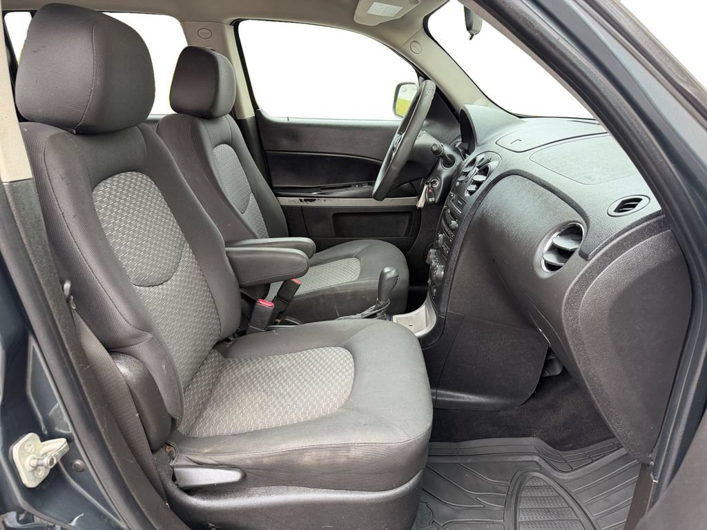 Used 2011 Chevrolet HHR LS FWD image 16