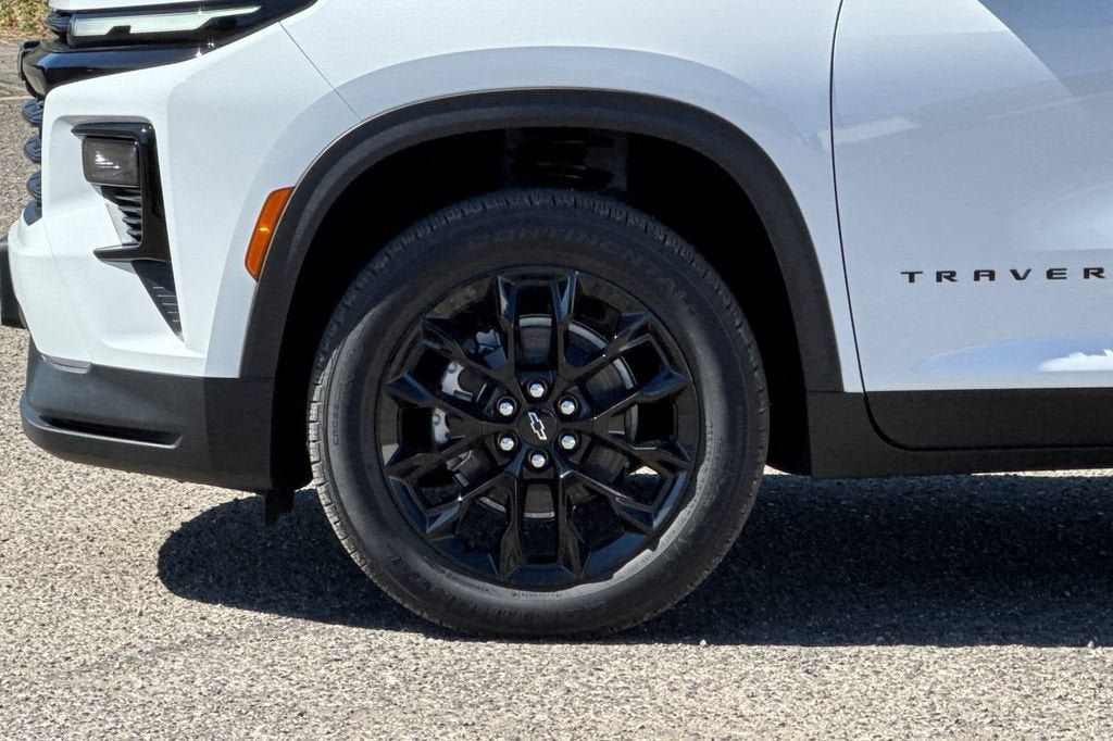 New 2026 Chevrolet Traverse LT w/ Midnight/Sport Edition FWD image 27