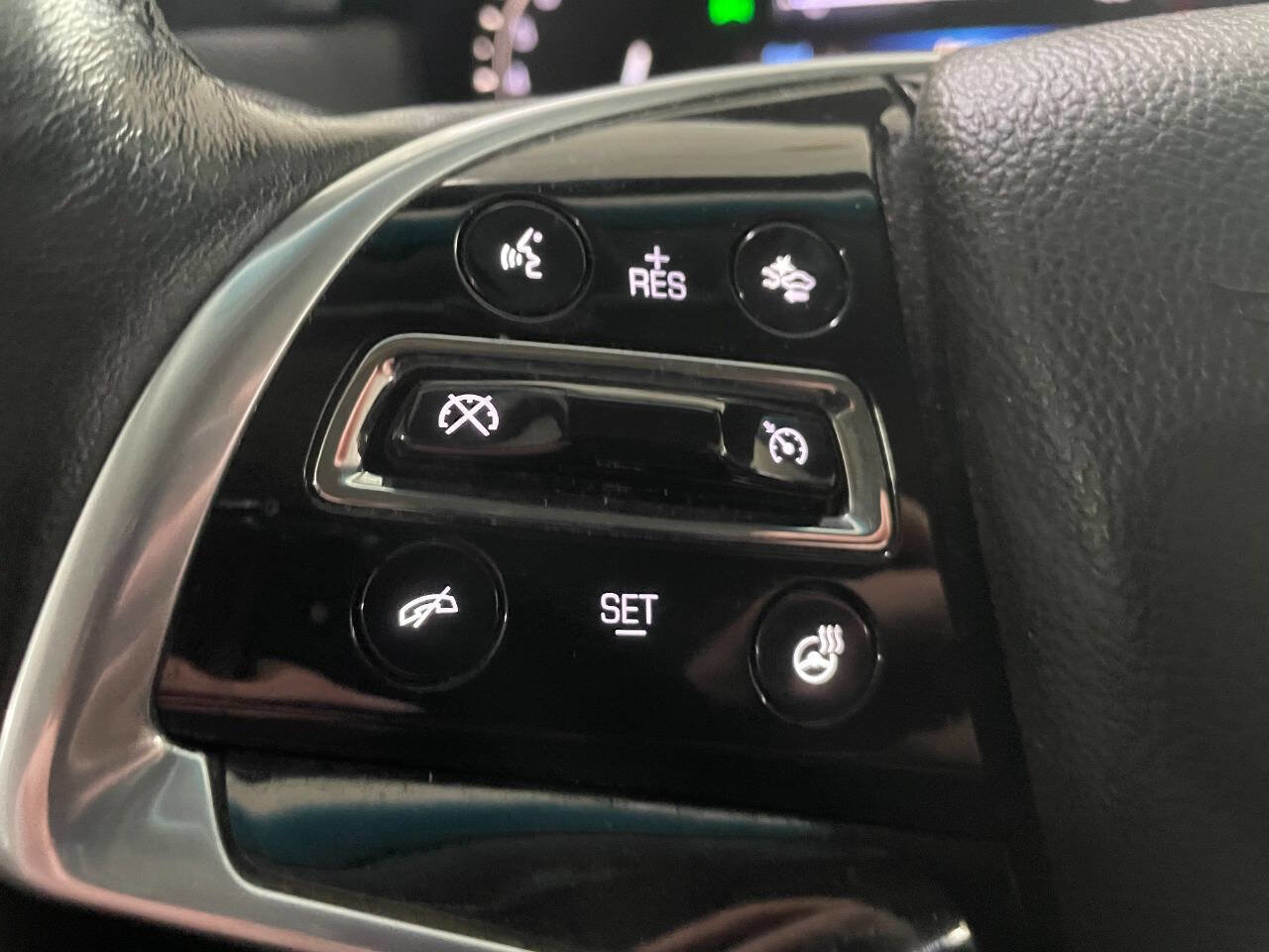 Used 2017 Cadillac XTS Luxury w/ Driver Awareness Package image 40